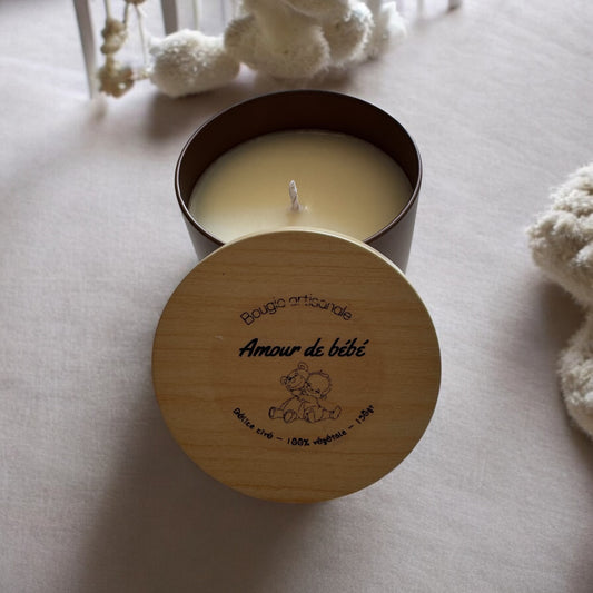 🕯️ Bougie artisanale – Amour de Bébé
